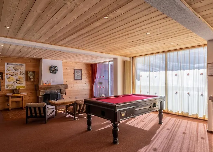 Pierre & Le Gypaete Hotel apartamentowy 3*